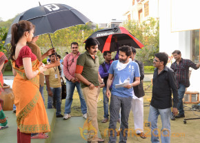 Attarintiki Daaredi Movie Onlocation Stills  photo 7