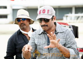  Baadshah Movie Onlocation Stills  photo 11