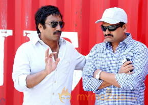  Baadshah Movie Onlocation Stills  photo 10