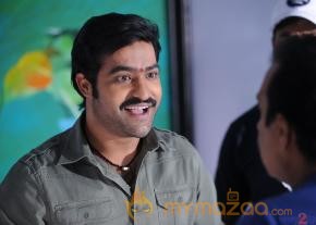 Baadshah Movie Stills  photo 43