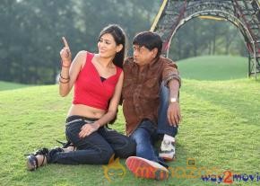 Baadshah Movie Stills  photo 9