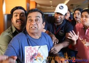 Baadshah Movie Stills  photo 71
