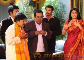 Baadshah Movie Stills  photo 108
