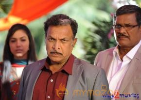 Baadshah Movie Stills  photo 38