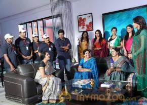 Baadshah Movie Stills  photo 82