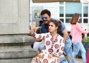 Babu Bangaram Movie Photos photo 23