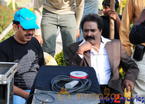 Badmash working stills  photo 15