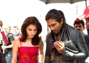 Badrinath Movie Latest Working Stills photo 2