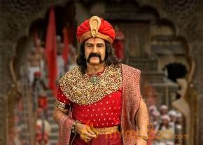 Balakrishna redefine the word ROYALTY with his elegant look! #GPSK photo 4