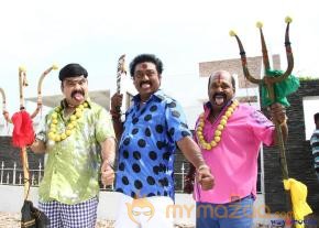 Begumpeta Movie Stills photo 41