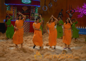 Bhaja Bhajantrilu Movie Spicy Stills  photo 8