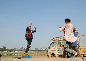 Bhojpuri Movie Stills photo 9