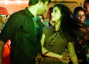 Break Up Movie New Stills   photo 85