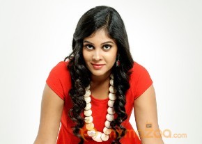 chandini chitram bhalare vichitram movie photos photo 7