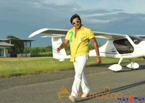 Chukkalanti Ammayi Chakkanaina Abbai Movie Stills  photo 30