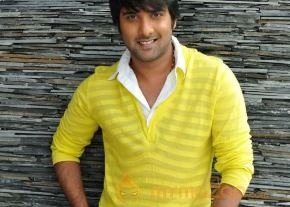 Chukkalanti Ammayi Chakkanaina Abbai Movie Stills  photo 17