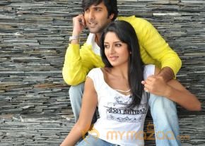 Chukkalanti Ammayi Chakkanaina Abbai Movie Stills  photo 22