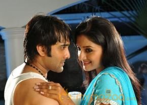 Chukkalanti Ammayi Chakkanaina Abbai Movie Stills  photo 41