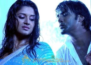 Chukkalanti Ammayi Chakkanaina Abbai Movie Stills photo 26