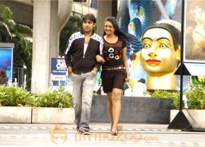 Chukkalanti Ammayi Chakkanaina Abbai Movie Stills photo 40