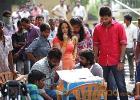 Courier Boy Kalyan Movie New Photos  photo 6