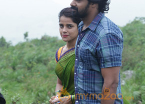 Dalam New Movie Stills   photo 11