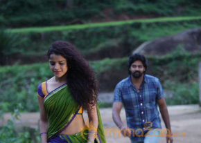 Dalam New Movie Stills   photo 41