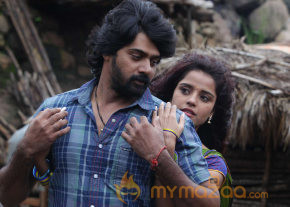 Dalam New Movie Stills   photo 37