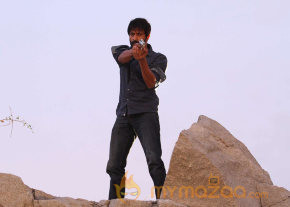 Dalam New Movie Stills   photo 48