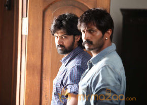 Dalam New Movie Stills   photo 23