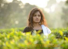 Darling 2 photo 4