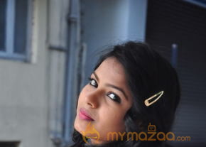 Daughter of Varma Movie New Stills photo 4