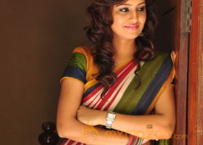 Daughter of Varma Movie New Stills photo 18