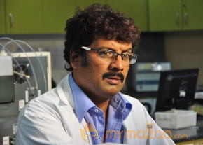 Daughter of Varma Movie New Stills photo 15