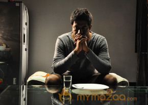 Daughter of Varma Movie New Stills photo 19