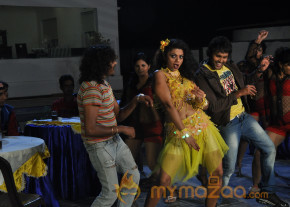 Deal Movie New Stills  photo 20