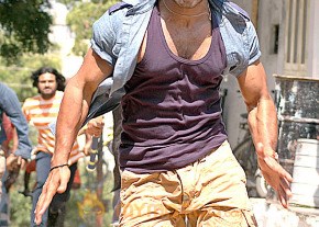 Desamuduru Movie Stills photo 27