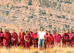 Desamuduru Movie Stills photo 57