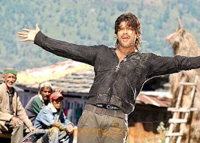 Desamuduru Movie Stills photo 76