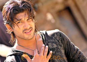 Desamuduru Movie Stills photo 81