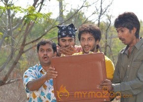 Dhanalakshmi Talupu Tadithey Movie Stills photo 28