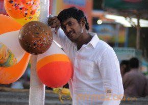 Dheerudu New Movie Stills  photo 18