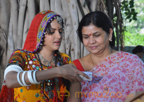 Doosukeltha Movie Onlocation Stills  photo 54