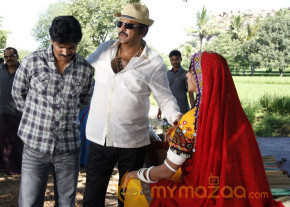 Doosukeltha Movie Onlocation Stills  photo 129