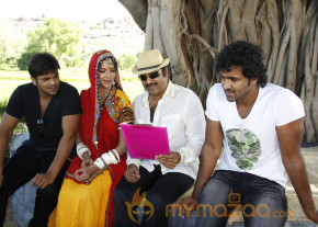 Doosukeltha Movie Onlocation Stills  photo 121
