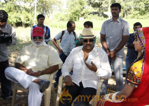 Doosukeltha Movie Onlocation Stills  photo 124