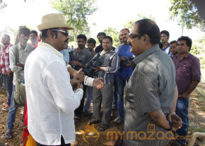 Doosukeltha Movie Onlocation Stills  photo 31
