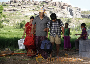 Doosukeltha Movie Onlocation Stills  photo 50
