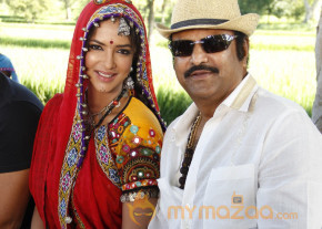 Doosukeltha Movie Onlocation Stills  photo 89