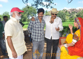 Doosukeltha Movie Onlocation Stills  photo 120